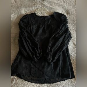 💕BLACK LONG SLEEVE TOP💕